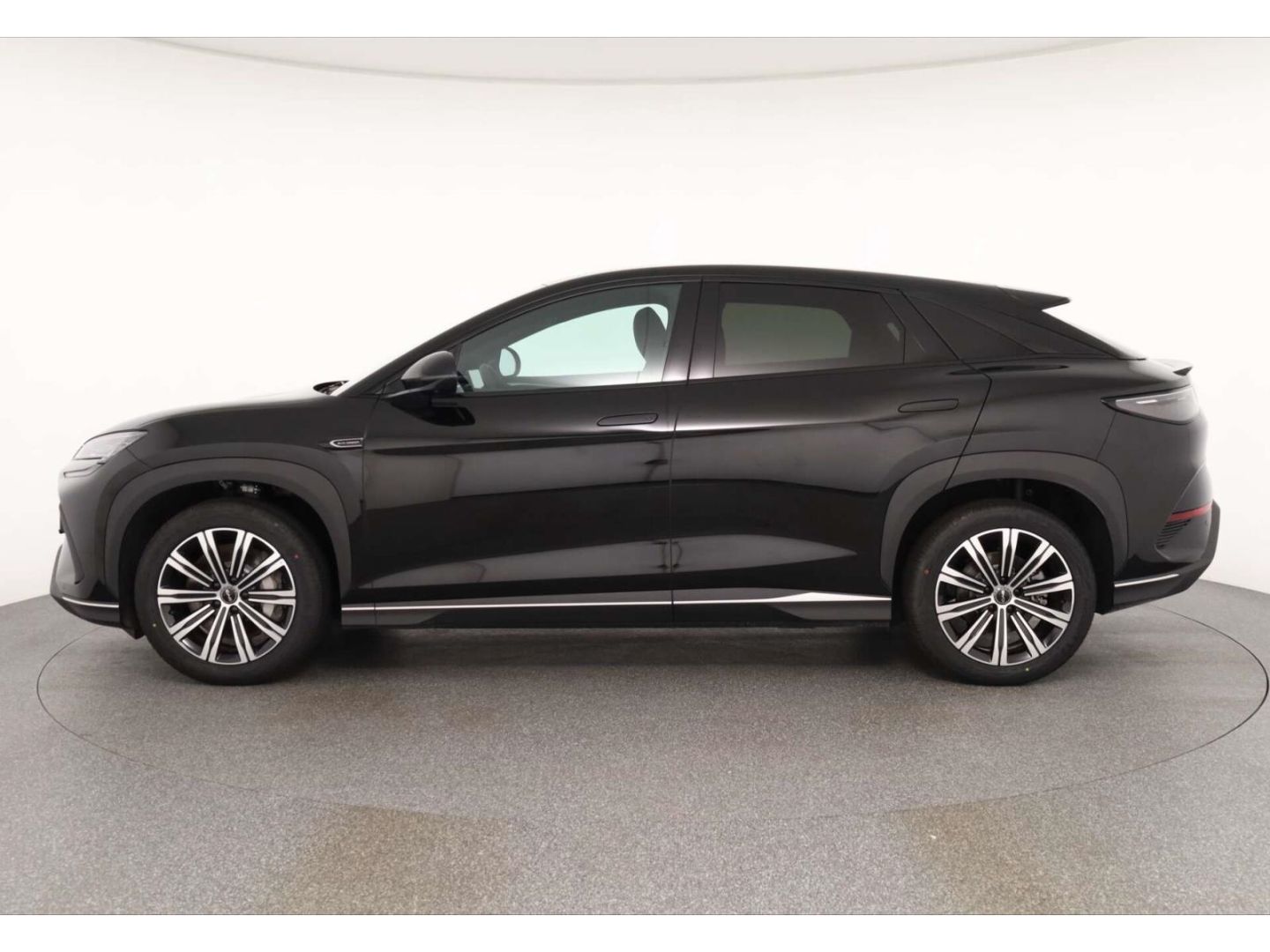 BYD SEALION 7