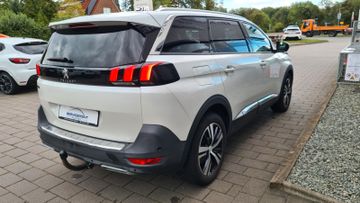 Peugeot 5008 - 5