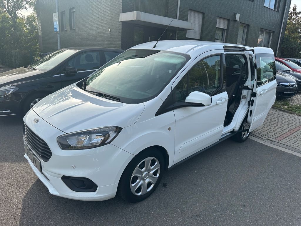 Image of Ford Tourneo Courier