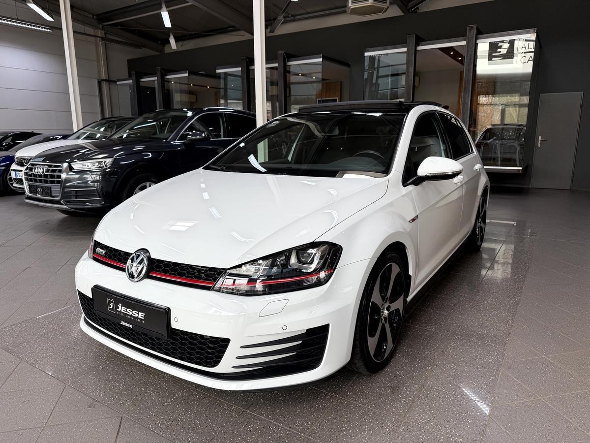 Volkswagen Golf VII GTI BMT DSG Pano Dynaudio PDC 