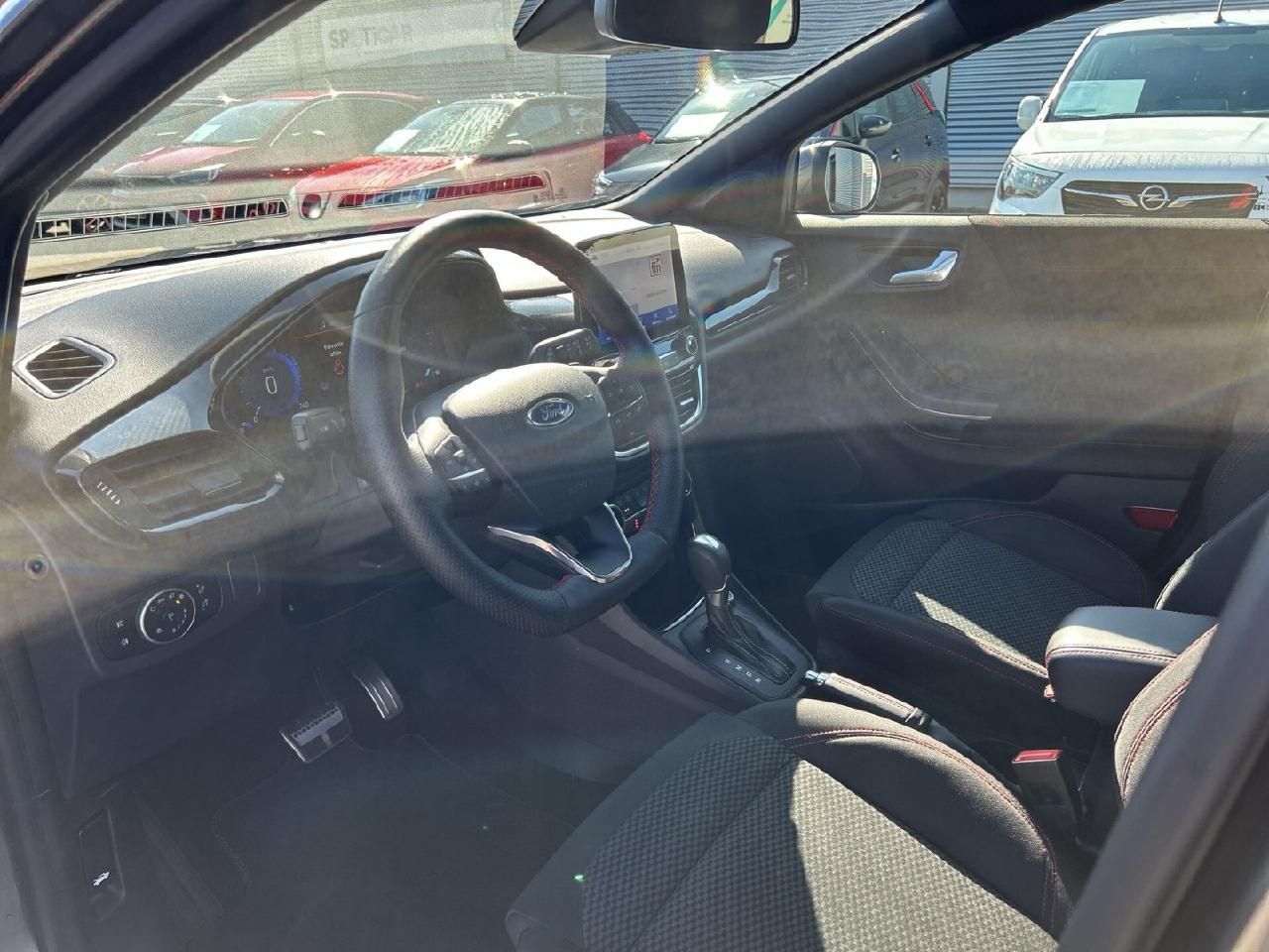 Fahrzeugabbildung Ford Puma ST-Line