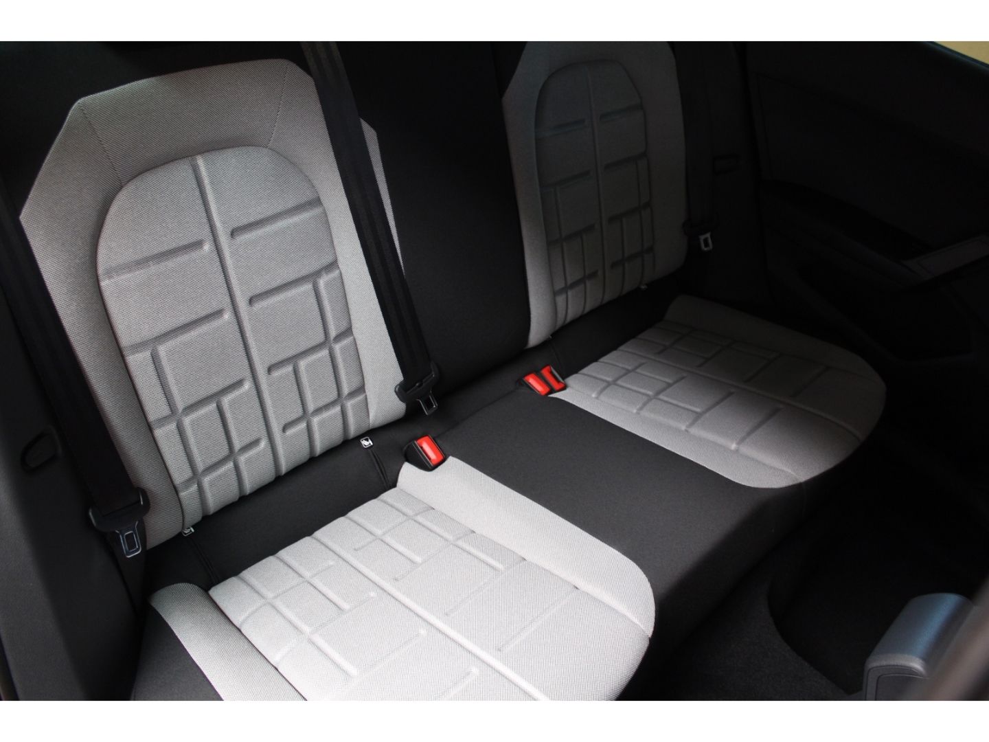 Seat Arona - Bild 37
