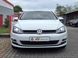Volkswagen Golf 1.2 TSI Cup /Bi-Xenon/Klimaauto/Park-Assist - Gebrauchtwagen in Leipzig bis 10.000 Euro