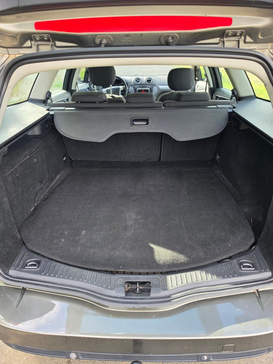 Ford Mondeo 2011 — photo 5