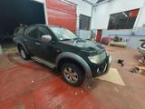 Mitsubishi L200 2.5 DID 178CV Cab. Doppia Intens - Mitsubishi L200 aus 2010