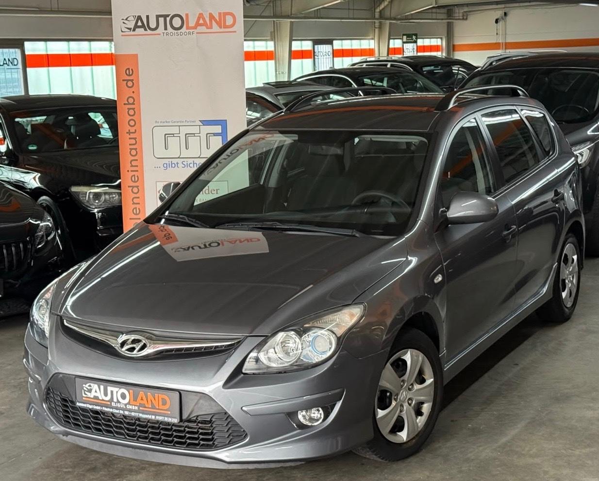 Hyundai i30 2012 — engine 1.396 cm³, 109 HP (80kW)