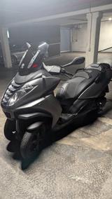 Peugeot Metropolis 400RS fast neuwertig  - Offers