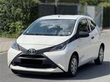 Toyota TOYOTA AYGO(X) 1.0L VVTI KLIMA/LED/TÜV - Toyota Aygo (X) in Nürnberg