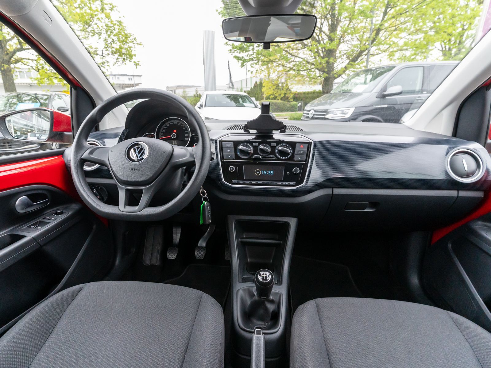 Volkswagen up! - Bild 7