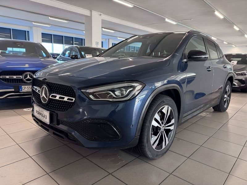 Image of Mercedes-Benz GLA 200