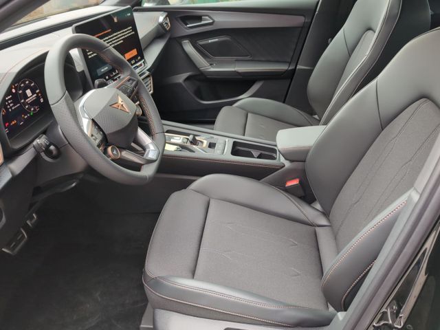 Leon ST / UPE: 52.845,- € / 1.5 e-Hybrid AHK ACC