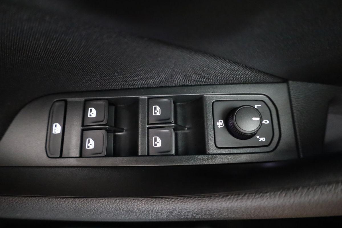 Skoda Kamiq 1.5 TSI DSG Selection, AHK, LED, Kamera, L, миниатюра 9