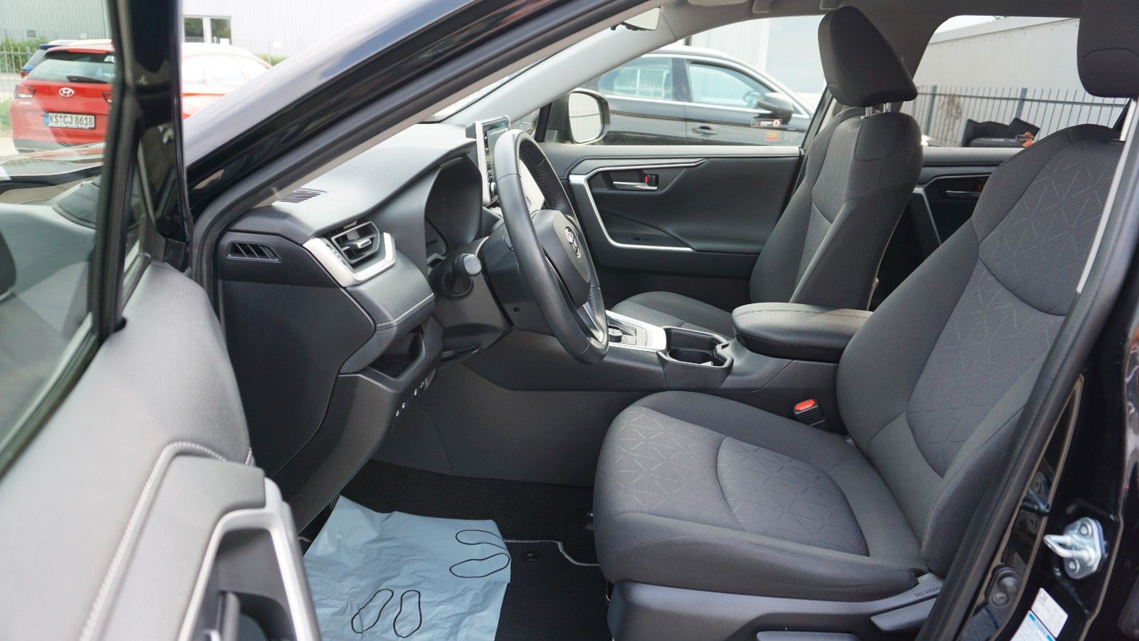 Fahrzeugabbildung Toyota RAV4 Hybrid 4x4 Team Deutschland LED,ACC,SH,AHK