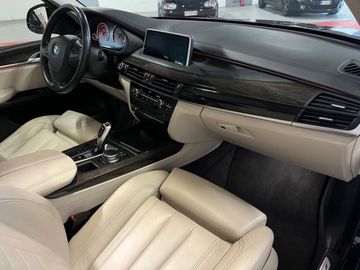 BMW X5 - 7