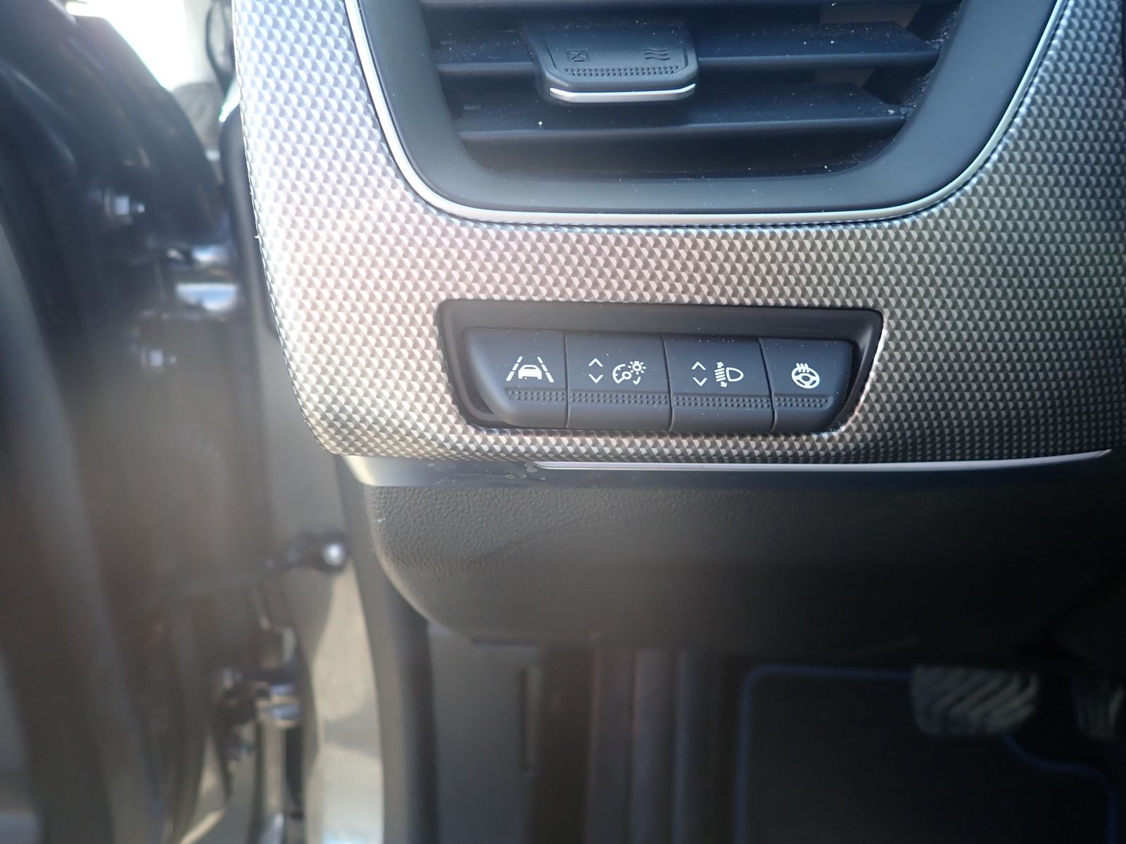 Fahrzeugabbildung Renault Arkana Intens E-TECH 145