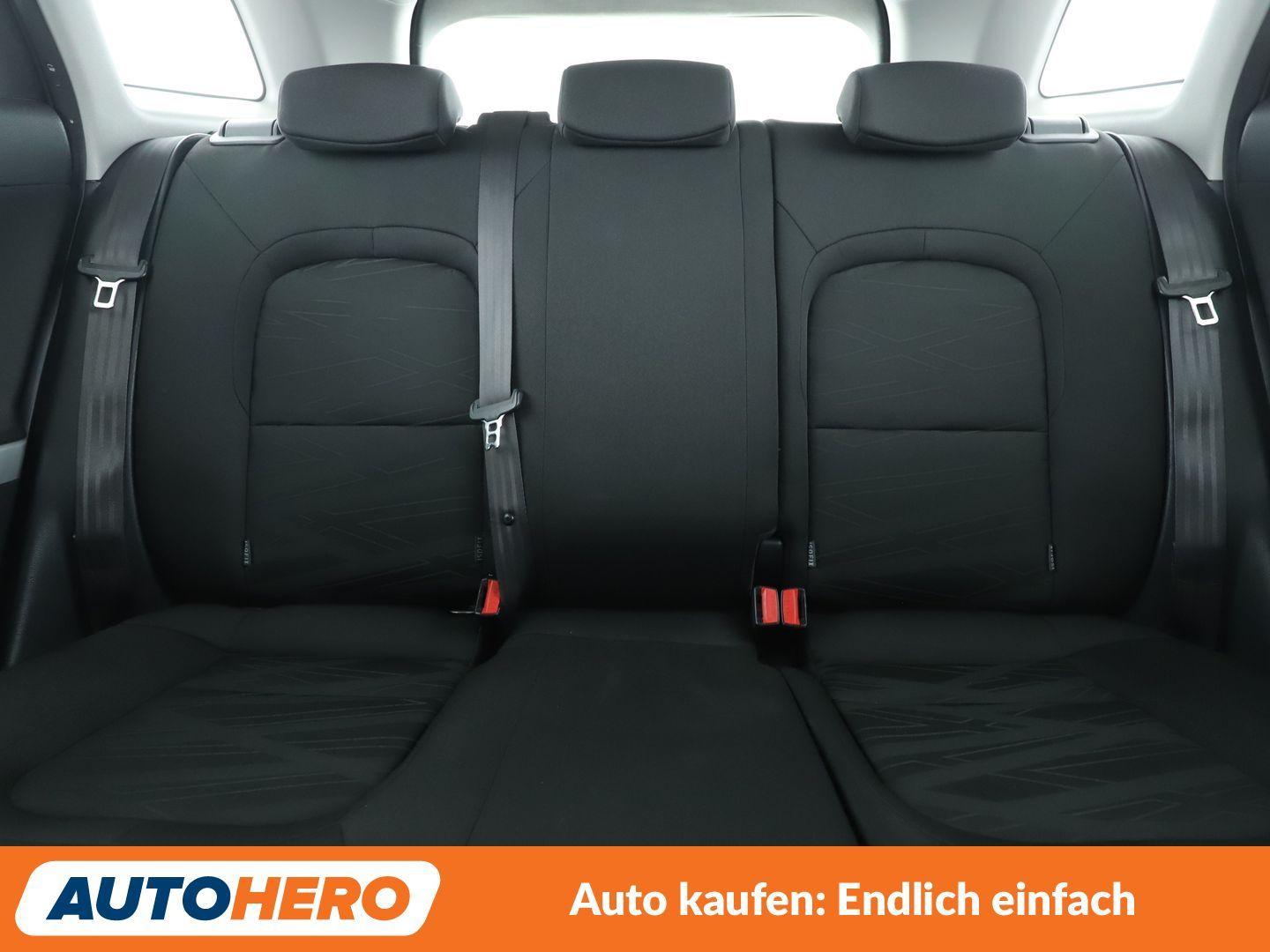 Kia cee'd 1.4 Attract *NAVI*CAM*PDC*SHZ*
