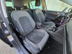 VW Golf VII R-line 2.0TDI 150PS DSG Navi AHK LED