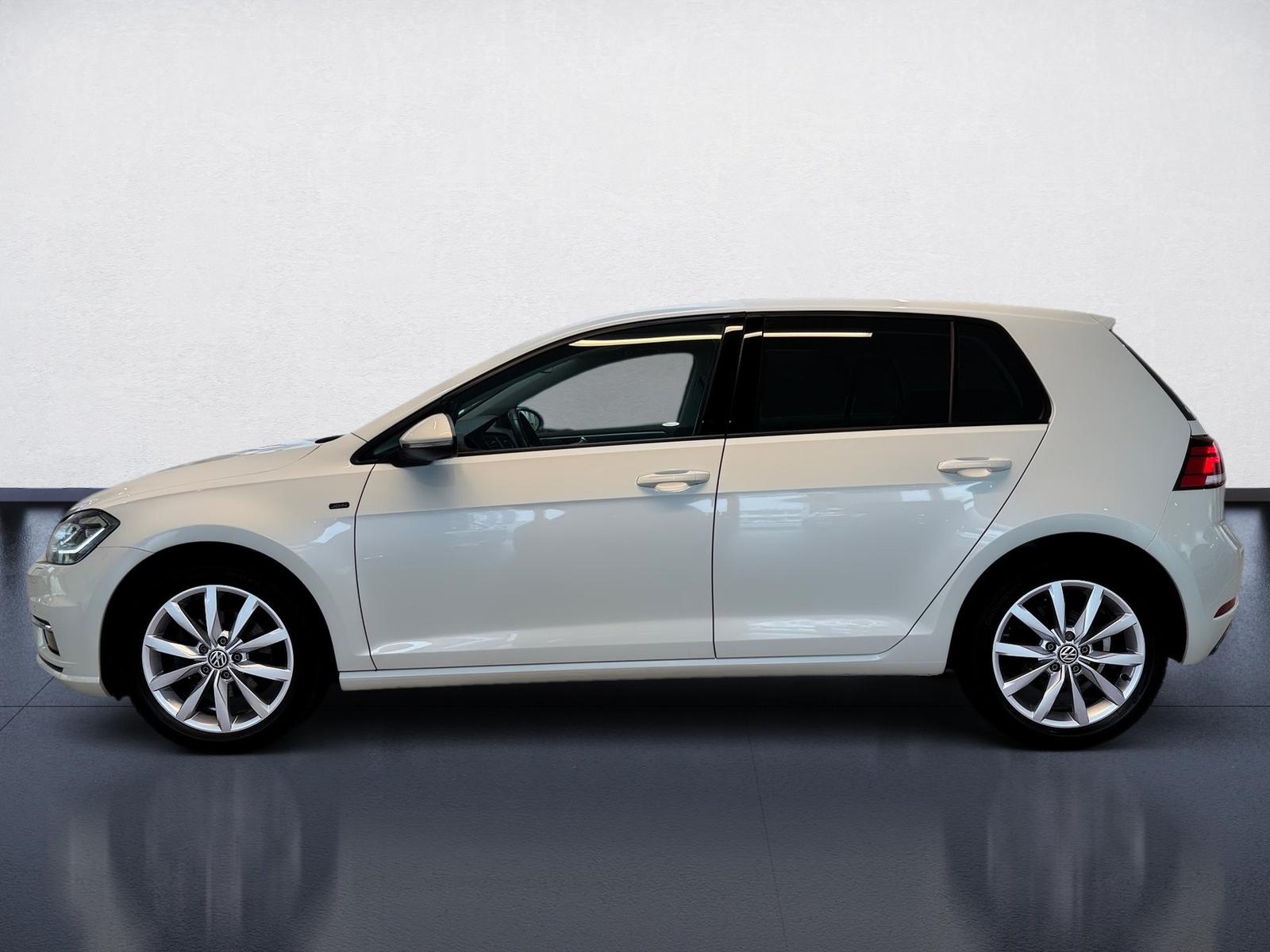 Volkswagen Golf VII 1.6 TDI Join DSG AHK ACC LED Navi ACC