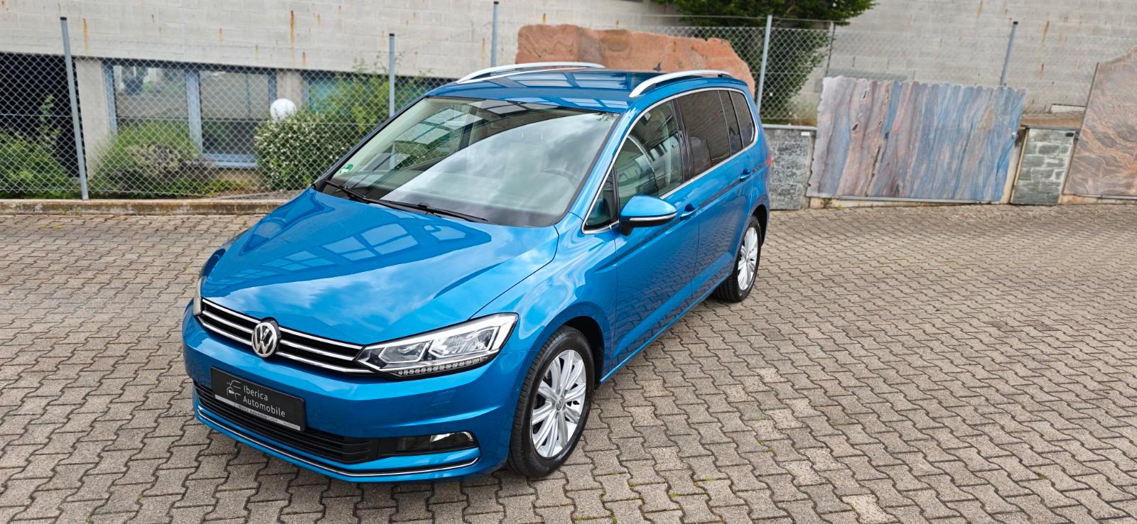 Volkswagen Touran Highline *7 SITZE*NAVI*LED