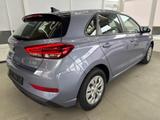Hyundai i30 STYLE NAVI LED RFK PDC 1.5 MPI 70,6kW96PS... - Hyundai i30: Style