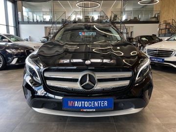 Mercedes-Benz GLA 200 7G-DCT Style *NAVI*XENON*SHZ*TEMPOMAT*