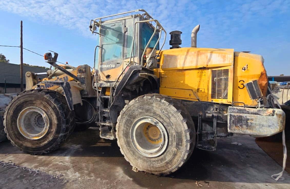 Komatsu WA380-5/2005/OHNE-SHAUFEL/IN-SPANIEN