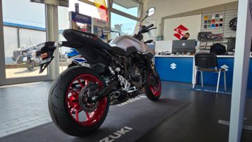 Suzuki GSX 8S Aktion