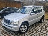 Mercedes-Benz Mercedes ML 270CDi,  4x4, Allrad , TÜV 04.27 - gebrauchte Mercedes-Benz ML 270 aus dem Jahr 2003