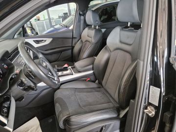 Audi Q7 - 9