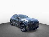 Audi Q6 Sportback S line business e-tron quattro - graue Audi Q6 e-tron