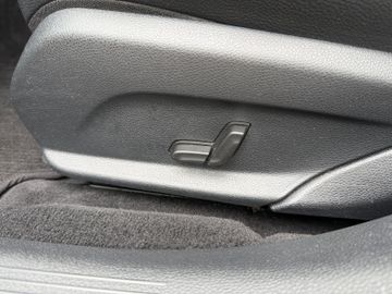 Mercedes-Benz E 350 4Matic Avant.+Allterain+ILS+Kamera+Distr.