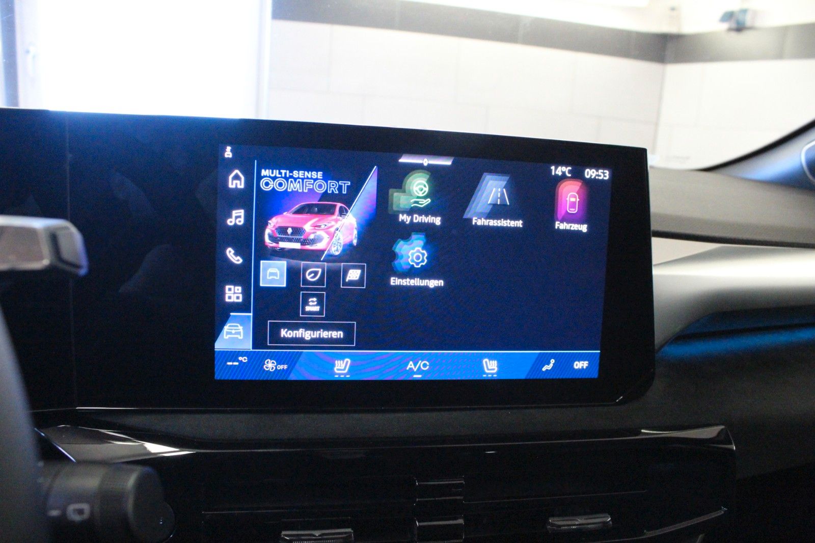 Fahrzeugabbildung Renault Clio TCe 115 EDC Esprit Alpine