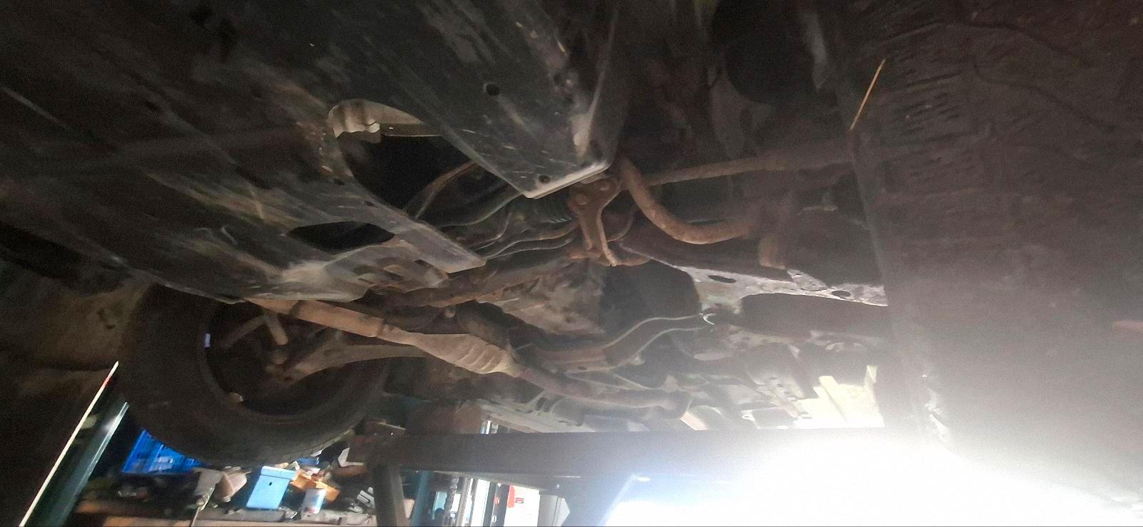 Subaru Legacy 2005 — photo 12