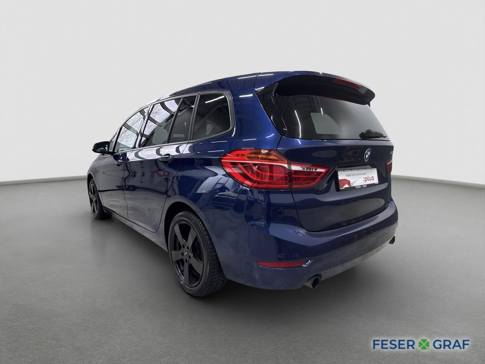 BMW 220 Gran Tourer i Gran Tourer Advantage Pano Nav
