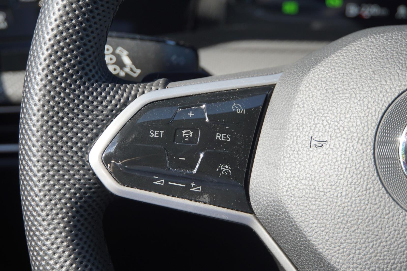 Volkswagen Golf VIII Variant 2.0 TDI R-Line LED Navi Kamera, миниатюра 19