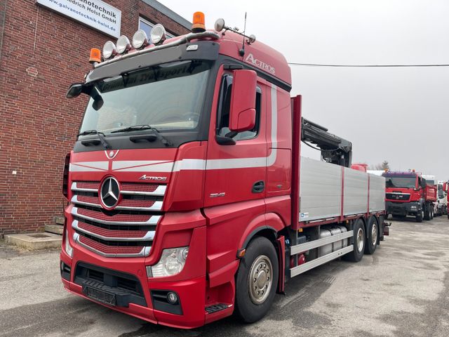 Mercedes-Benz 2545 German Truck