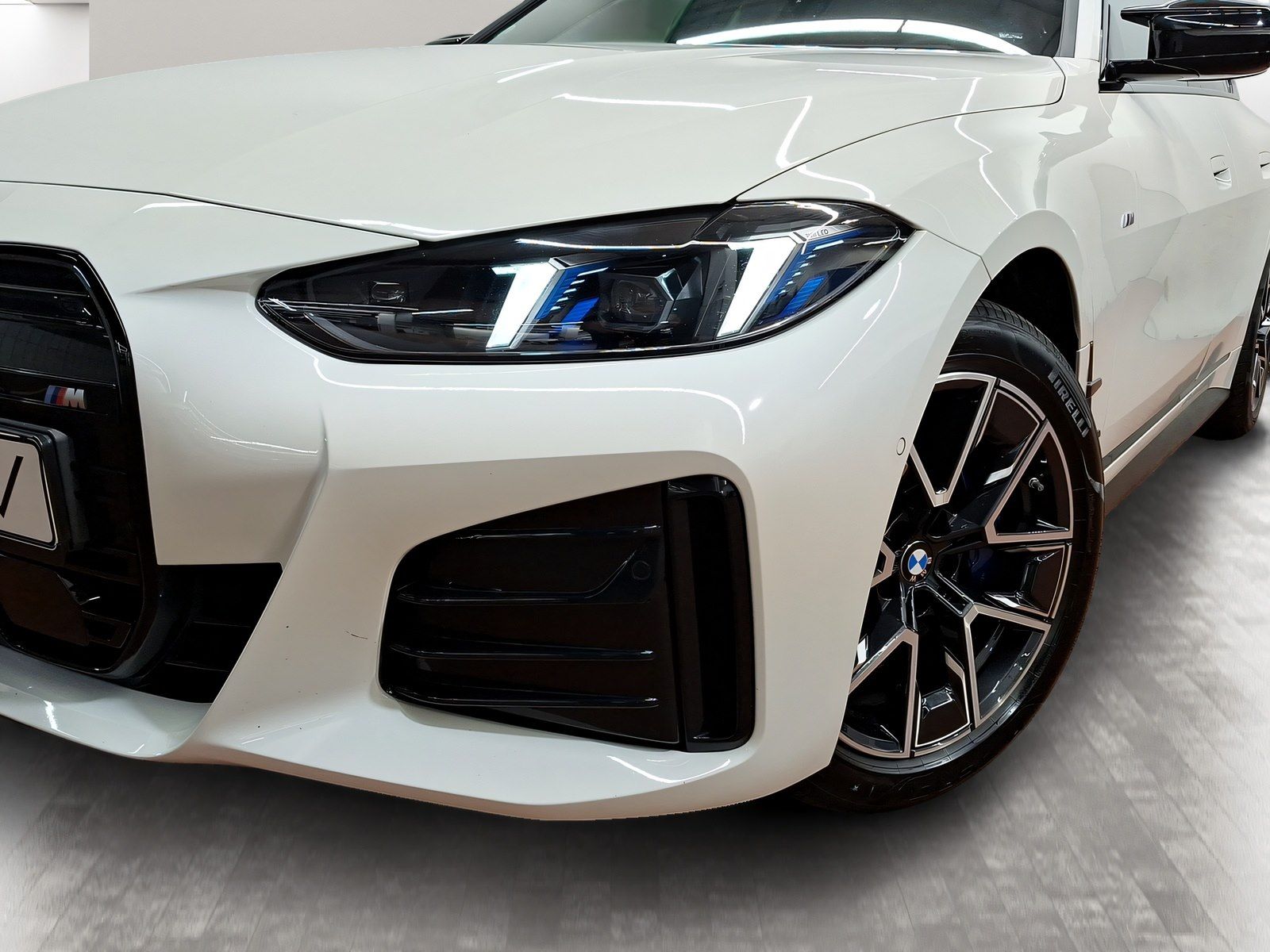 BMW i4 - Bild 8