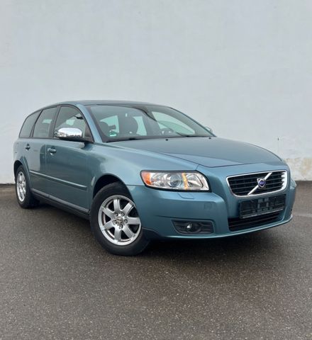 Volvo V50 Kombi 1.8 /LEDER/SCHIEBEDACH/PDC/TÜV 06.25/