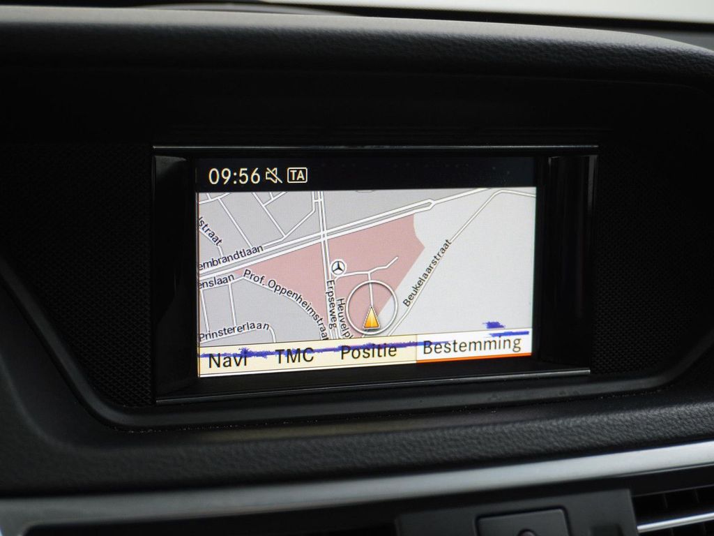 Mercedes-Benz E 200 CGI Business Class Avantgarde
