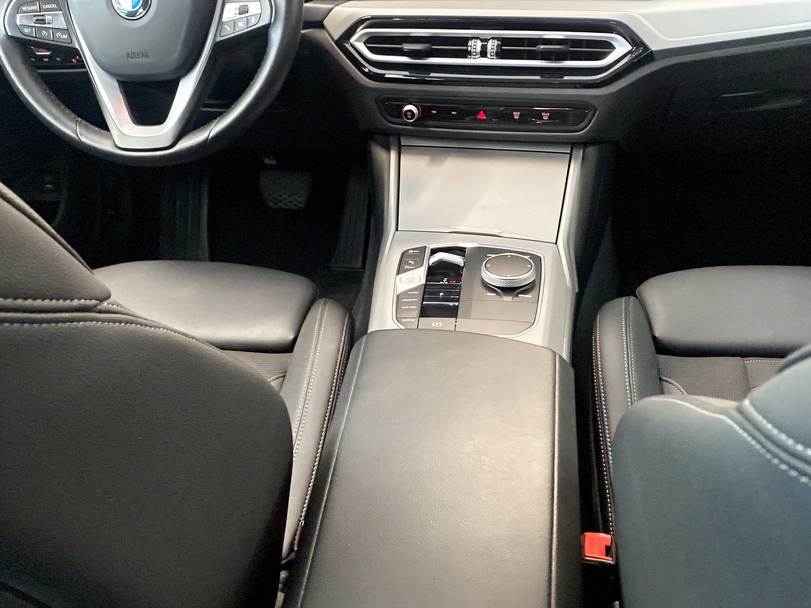 BMW 320i Touring Navi AHK PDC Sportsitze foto 14