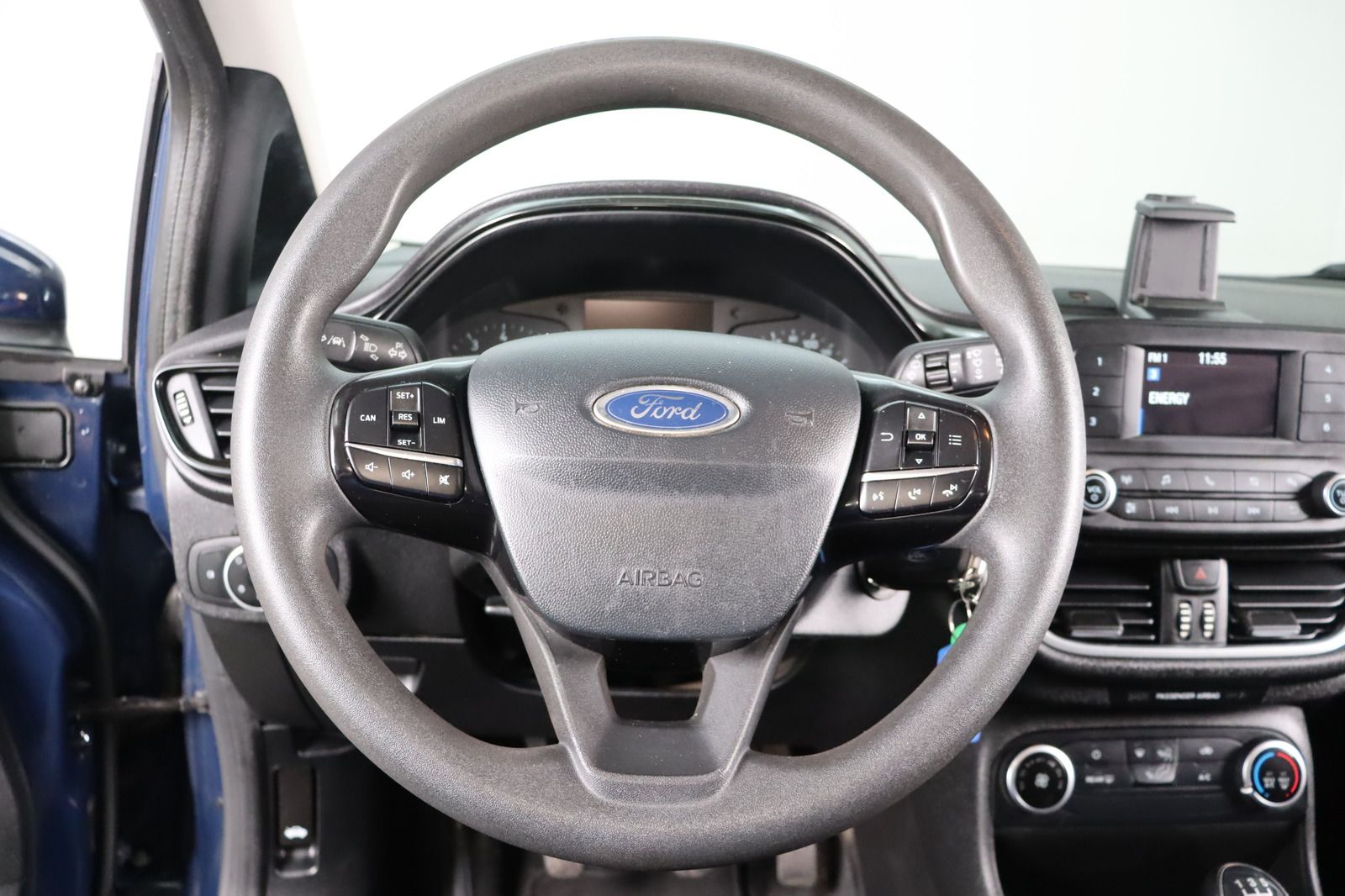 Fahrzeugabbildung Ford Fiesta 1.1 * Klima * Tempomat