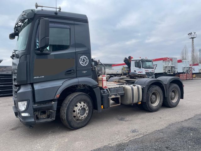 Mercedes-Benz Arocs 4 3-Achser 2645  6x4