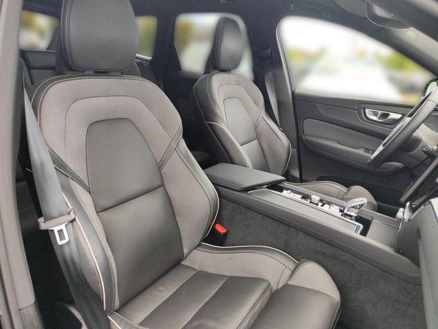 VOLVO XC 60 (Bild 27 von Array)