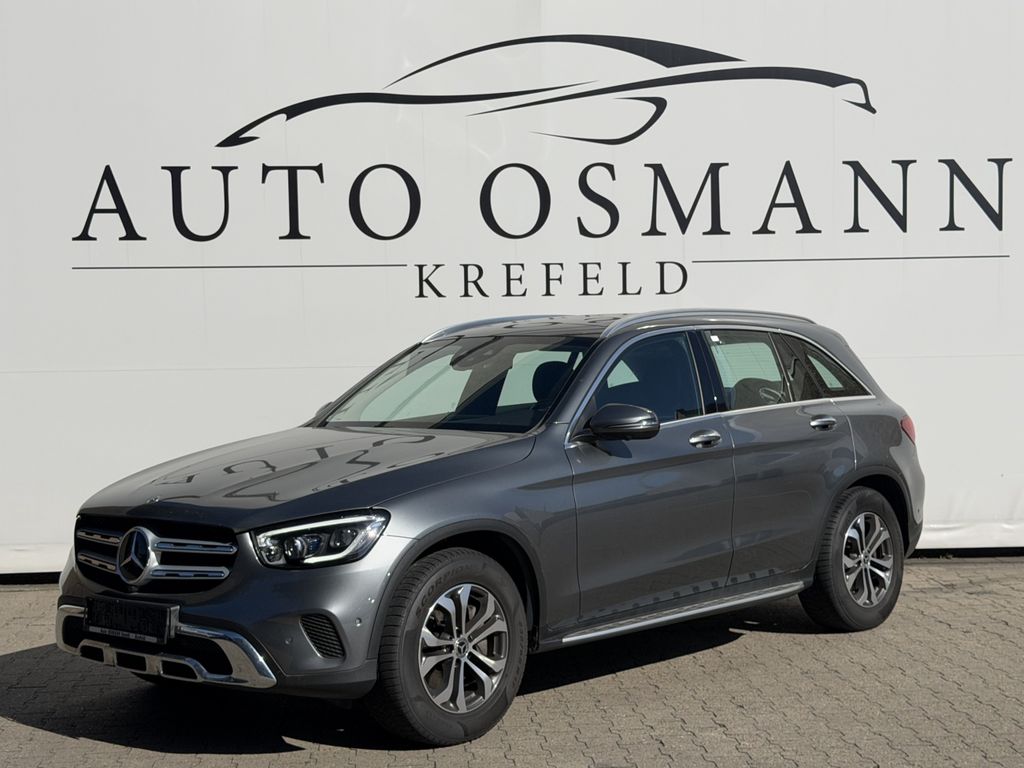 Image of Mercedes-Benz GLC 300