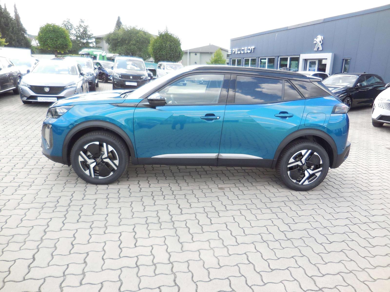 Peugeot 2008 GT Hybrid 145 e-DSC6*NAVI-Sitzheizung-360  