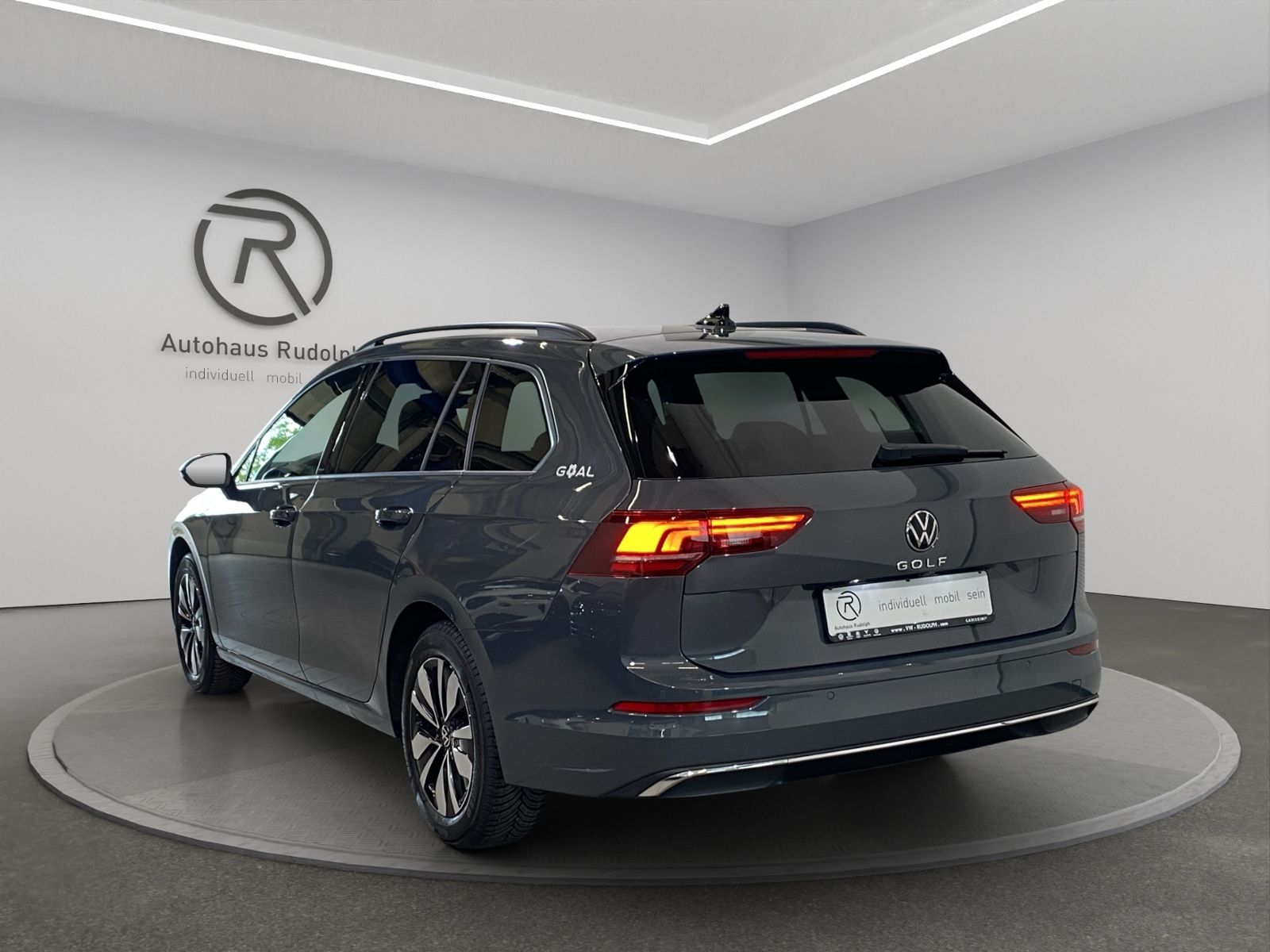 Volkswagen Golf VIII Variant 1.5 TSI Goal Navi LED RFK foto 3