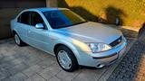 Ford Mondeo 2.0 Ghia Autom. Ghia - TÜV NEU - Ford aus 2001