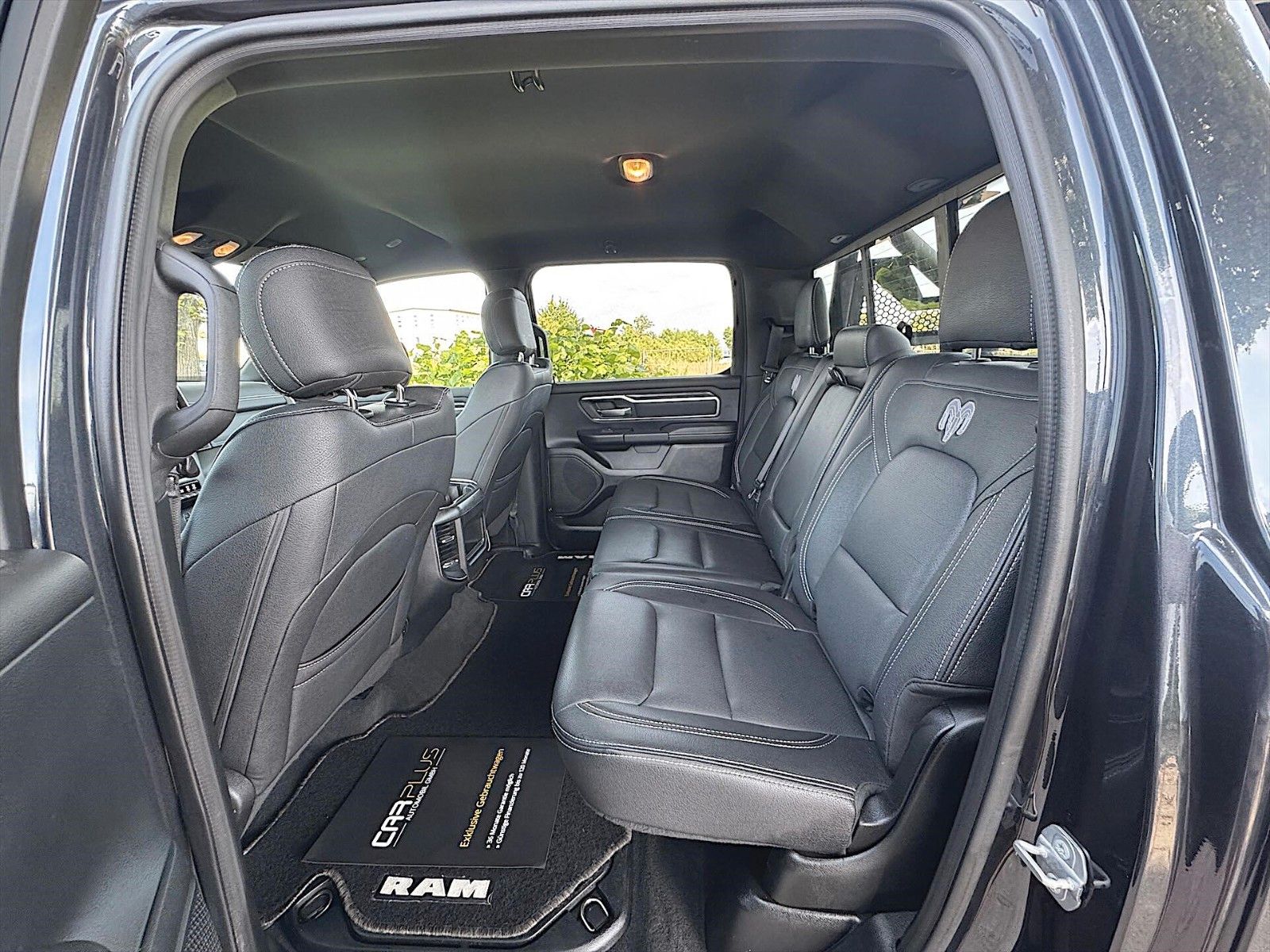 Fahrzeugabbildung Dodge RAM 5.7 V8 HEMI Night Edition 4x4  LPG AXLE LOCK