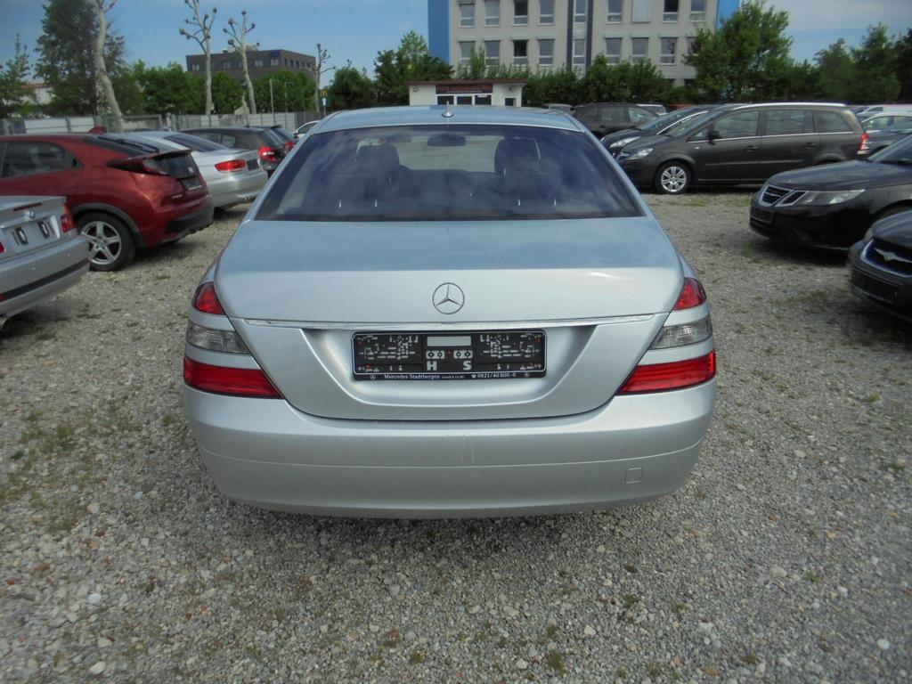 Mercedes-Benz S 500