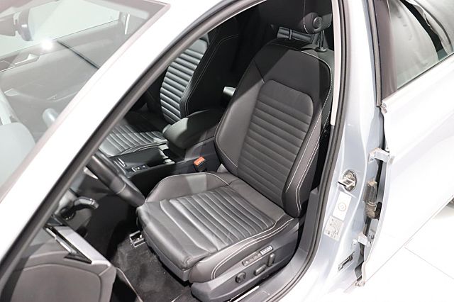 Passat Variant GTE 1.4 TSI DSG Leder AHK IQ.DRIV